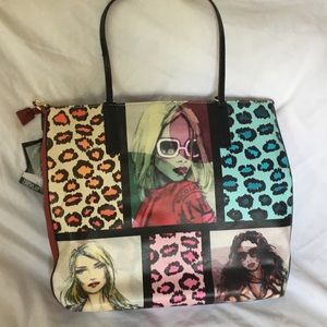 Fashion Girls and Cheetah Print Shoulder Bag